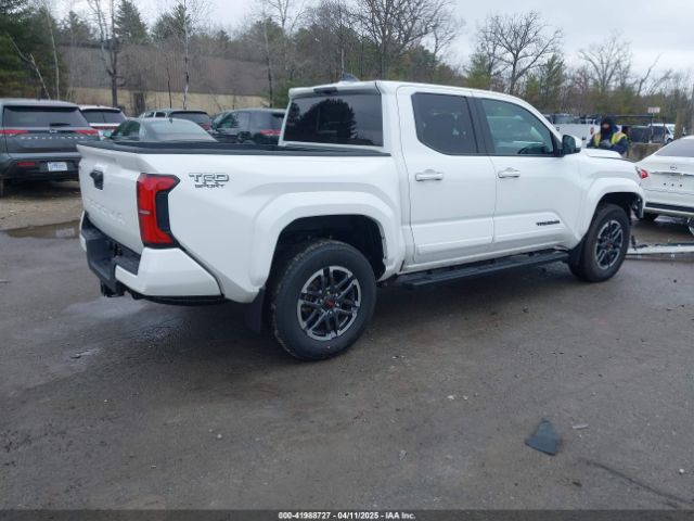 3TMLB5JN6RM068697 Toyota Tacoma Trd Sport 4wd