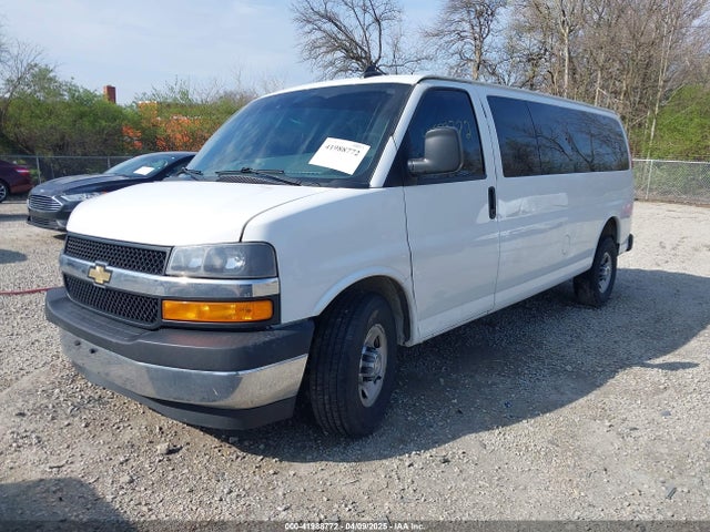 1GAZGPFG8L1152065 Chevrolet Express Passenger Rwd 3500 Extended Wheelbase Lt