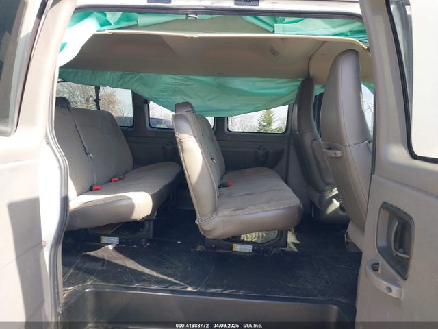 1GAZGPFG8L1152065 Chevrolet Express Passenger Rwd 3500 Extended Wheelbase Lt