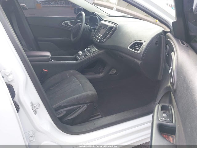 1C3CCCAB5FN710419 Chrysler 200 Limited