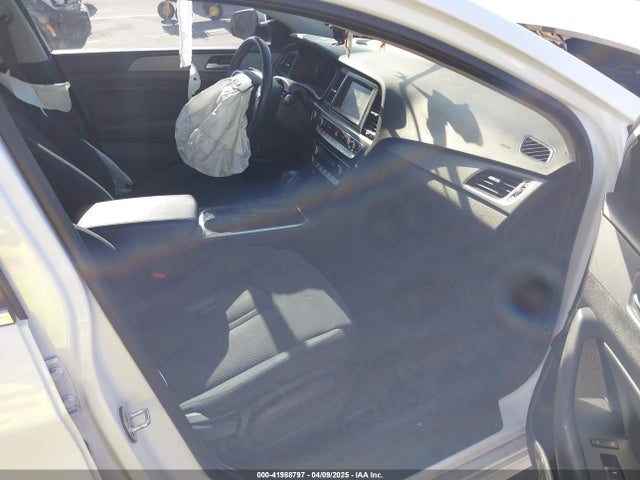 5NPE34AF1JH598725 Hyundai SONATA SEL