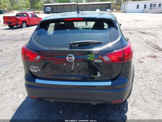JN1BJ1CP8KW220347 Nissan Rogue Sport S