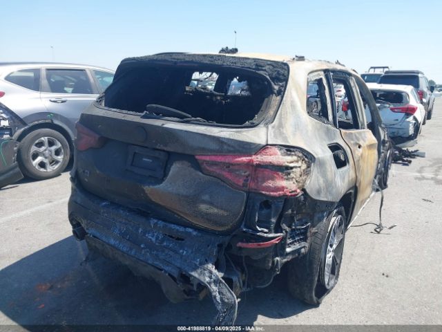 2021 BMW X3 5UXTY5C00M9H28905 Photo 3
