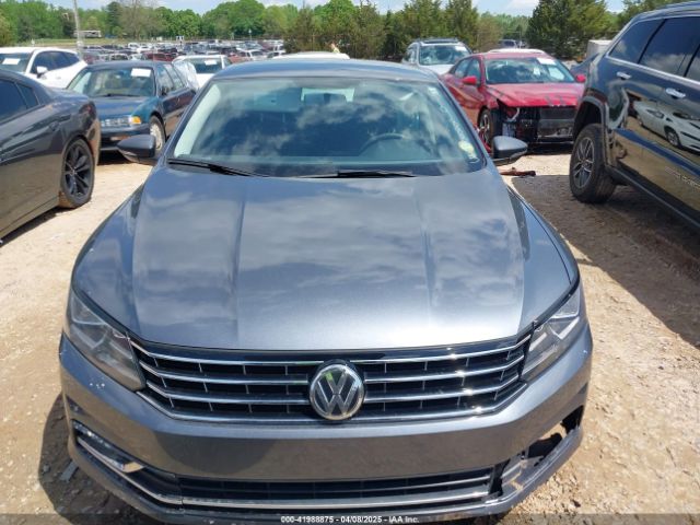 1VWAA7A32JC022159 Volkswagen Passat 2.0t R-line/2.0t S