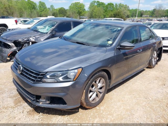 1VWAA7A32JC022159 Volkswagen Passat 2.0t R-line/2.0t S
