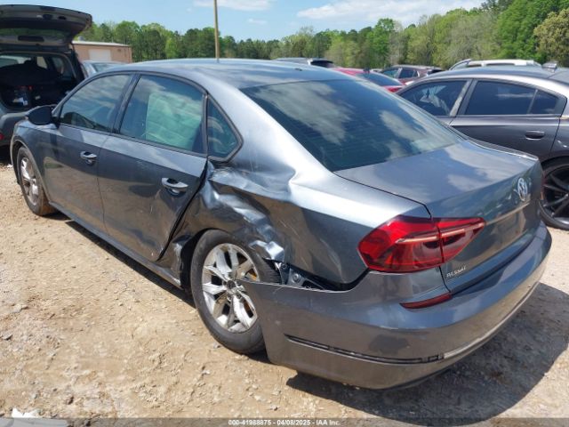 1VWAA7A32JC022159 Volkswagen Passat 2.0t R-line/2.0t S