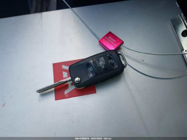 3VWD17AJ2EM250209 Volkswagen Jetta 1.8t Se