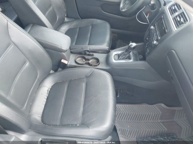 3VWD17AJ2EM250209 Volkswagen Jetta 1.8t Se
