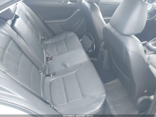 3VWD17AJ2EM250209 Volkswagen Jetta 1.8t Se
