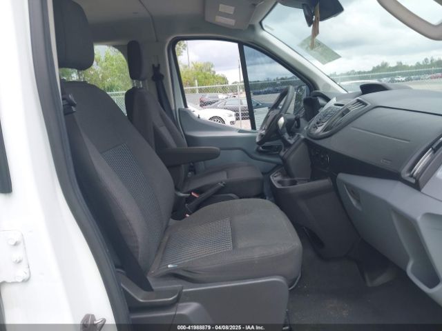 1FBZX2ZM0JKA10221 Ford Transit-350 Xlt