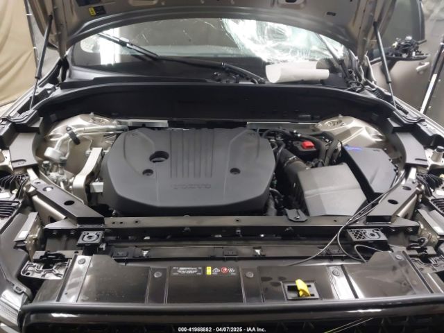 YV4L12RK5R1837129 Volvo Xc60 B5 Core Dark Theme