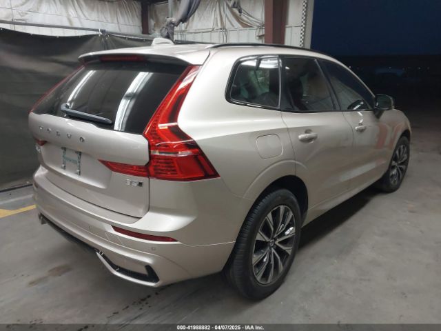 YV4L12RK5R1837129 Volvo Xc60 B5 Core Dark Theme