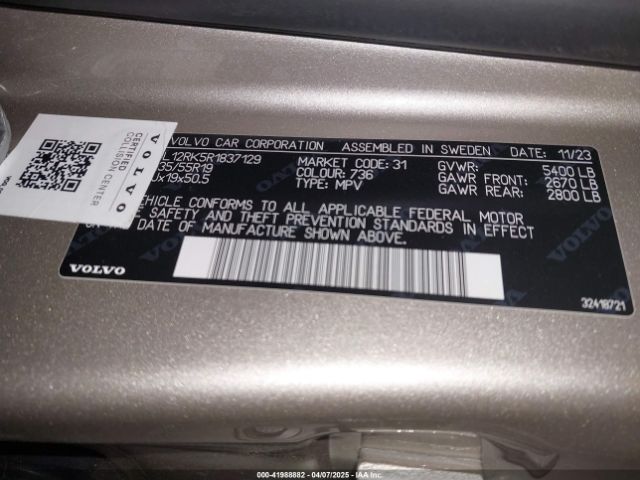 YV4L12RK5R1837129 Volvo Xc60 B5 Core Dark Theme