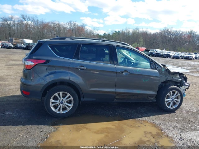 1FMCU9HD6JUB65991 Ford ESCAPE SEL
