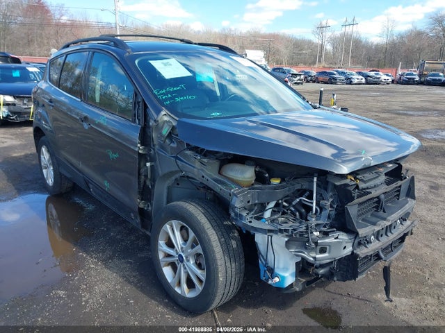 1FMCU9HD6JUB65991 Ford ESCAPE SEL