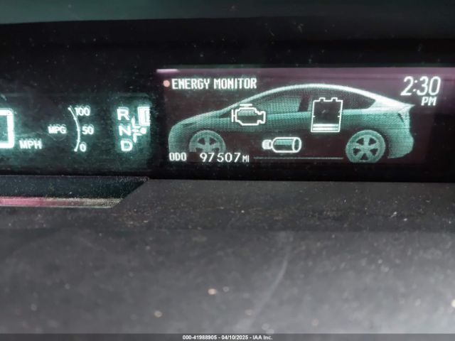 JTDKN3DU0F0422352 Toyota Prius Three