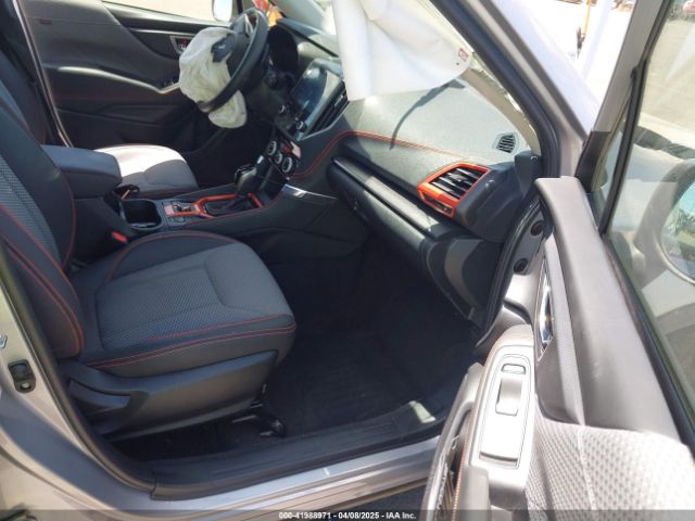 JF2SKAKCXKH400279 Subaru Forester Sport