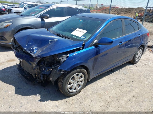 KMHCT4AE4HU287932 Hyundai ACCENT SE