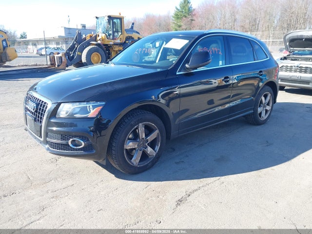 2011 AUDI Q5 WA1DKAFPXBA047954 Photo 1