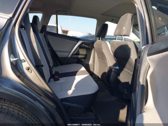 JTMWFREV9HD100555 Toyota Rav4 Xle