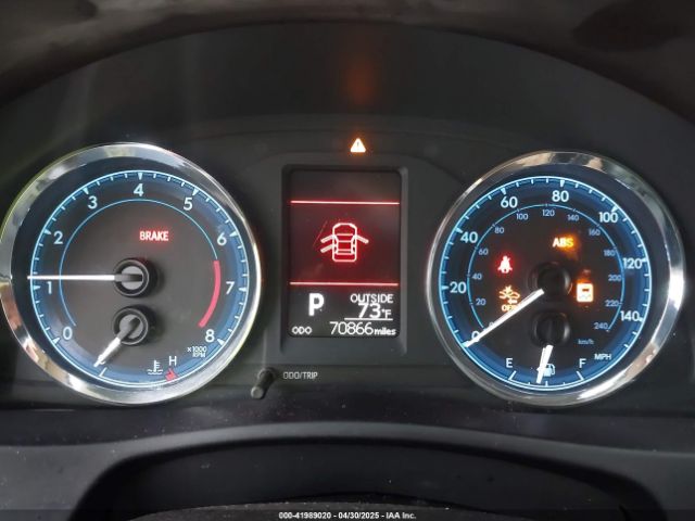 5YFBURHE2HP615684 Toyota COROLLA LE