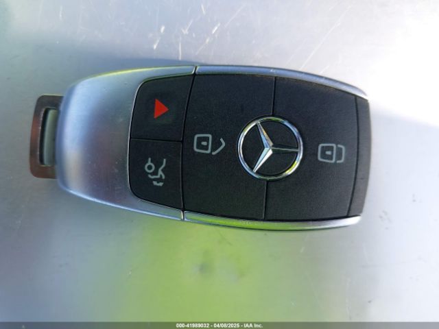 W1K5J4GB9NN250239 Mercedes-Benz Cla 250 Coupe