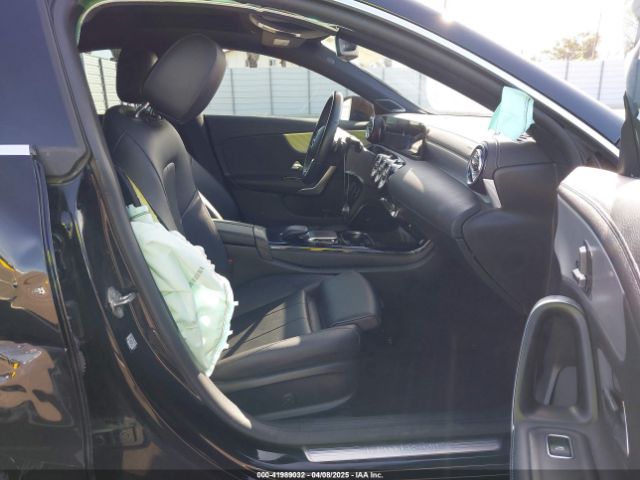 W1K5J4GB9NN250239 Mercedes-Benz Cla 250 Coupe