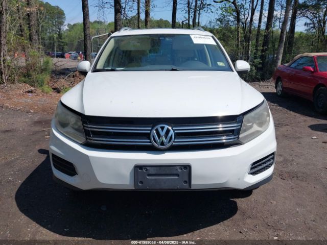 WVGSV7AX5HK003552 Volkswagen Tiguan 2.0t Wolfsburg Edition