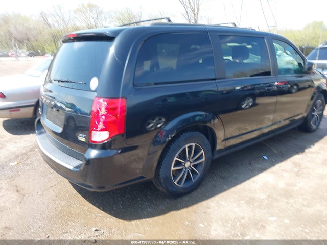 2C4RDGEG2JR283891 Dodge Grand Caravan Gt