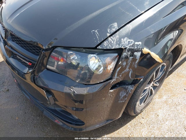 2C4RDGEG2JR283891 Dodge Grand Caravan Gt