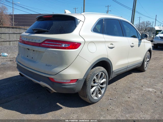 5LMCJ2C93JUL04622 Lincoln MKC SELECT