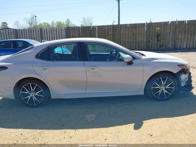 4T1G31AK0RU077125 Toyota Camry Hybrid Se