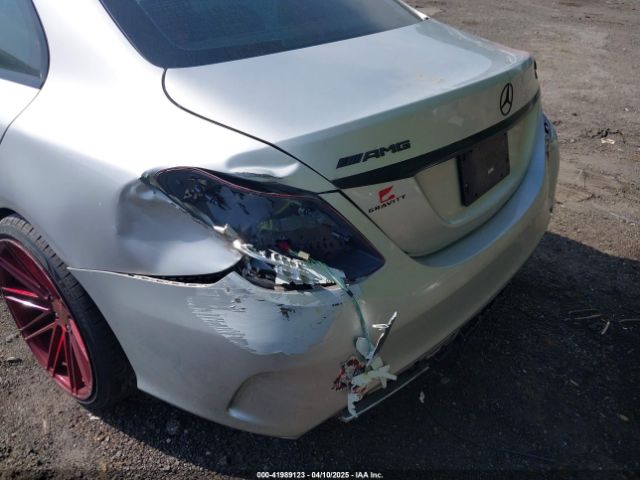 55SWF6EB3HU185498 Mercedes-Benz Amg C 43 4matic