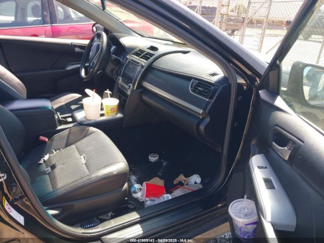 4T1BF1FK5EU822407 Toyota CAMRY SE