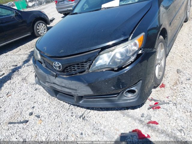 4T1BF1FK5EU822407 Toyota CAMRY SE
