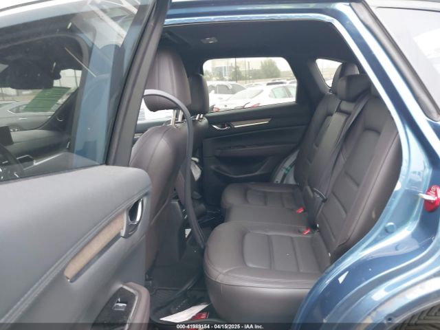 JM3KFBEY8M0453717 Mazda Cx-5 Signature
