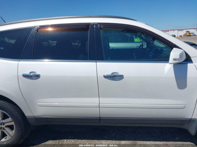 1GNKRHKD6HJ303696 Chevrolet Traverse 2lt