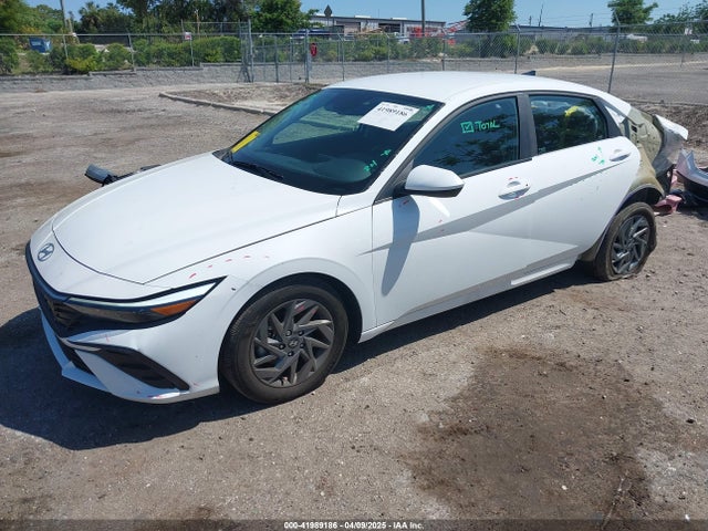 KMHLM4DG1RU721834 Hyundai ELANTRA SEL