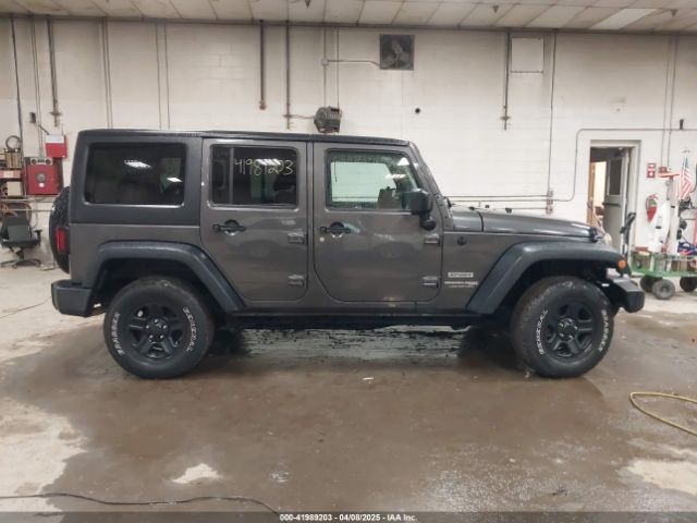 1C4BJWDGXJL889020 Jeep Wrangler Jk Unlimited Sport 4x4