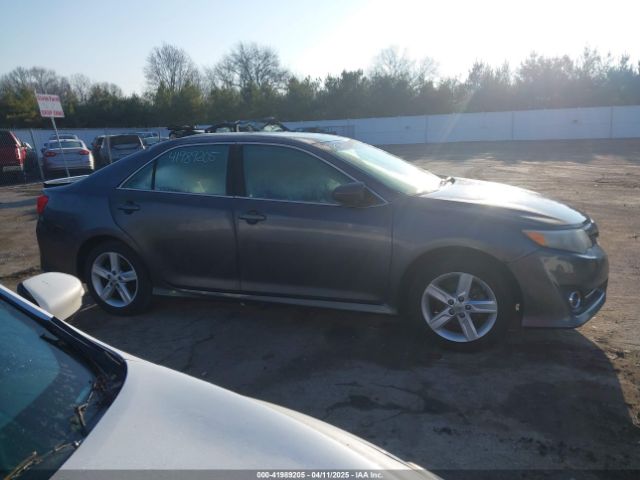 4T1BF1FKXEU347482 Toyota CAMRY SE