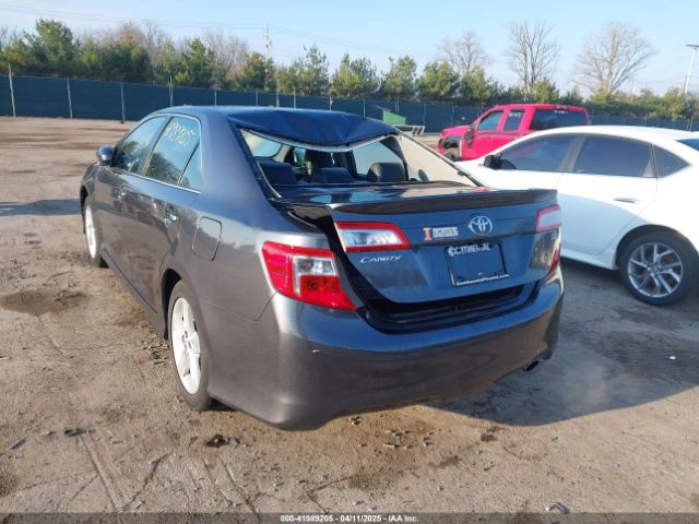 4T1BF1FKXEU347482 Toyota CAMRY SE