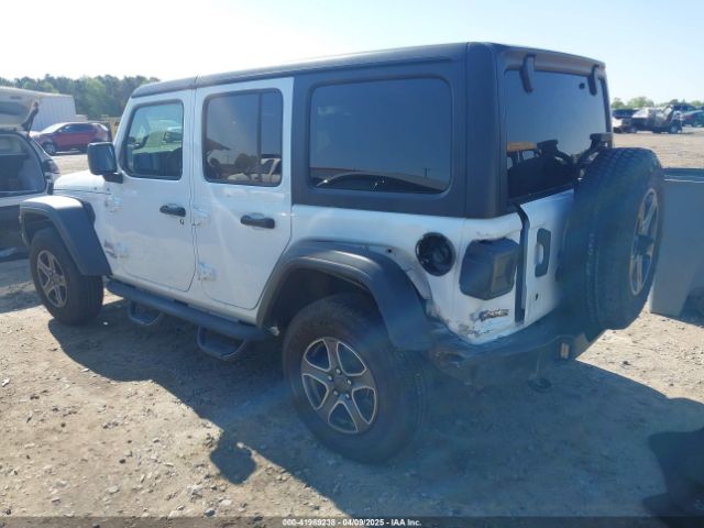 1C4HJXDG0JW142895 Jeep Wrangler Unlimited Sport S 4x4