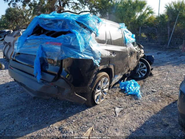 2T3C1RFV9MC117564 Toyota Rav4 Xle Premium