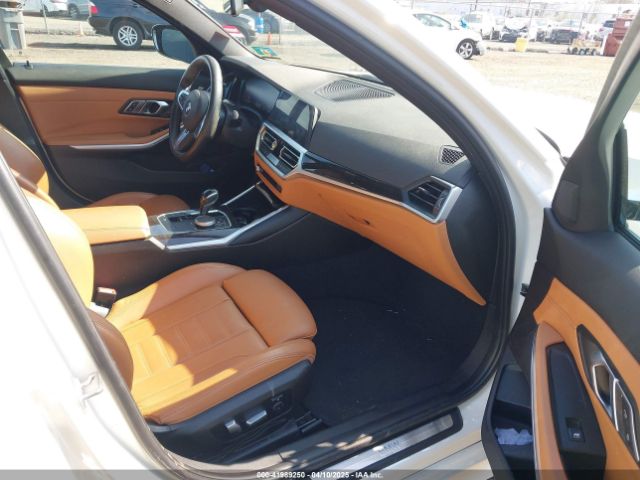 3MW5R7J08L8B09946 BMW 330i Xdrive