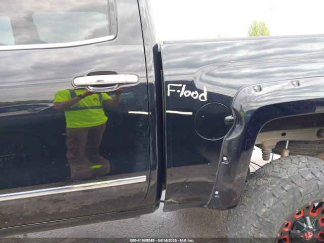 3GCUKSEC8JG280094 Chevrolet Silverado 1500 1lz