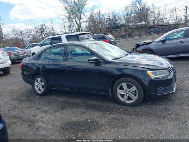 3VWD17AJ5EM376208 Volkswagen Jetta 1.8t Se