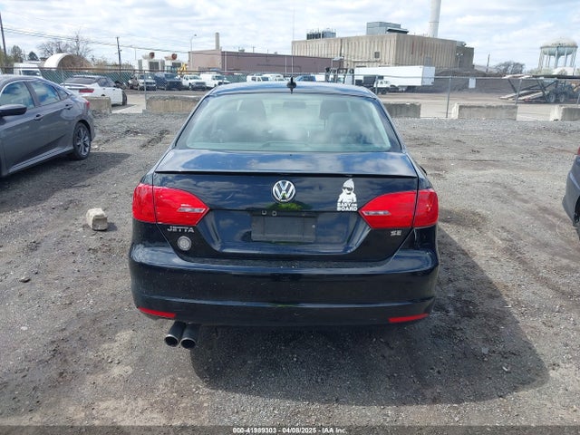 3VWD17AJ5EM376208 Volkswagen Jetta 1.8t Se