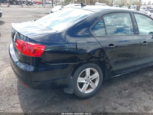 3VWD17AJ5EM376208 Volkswagen Jetta 1.8t Se