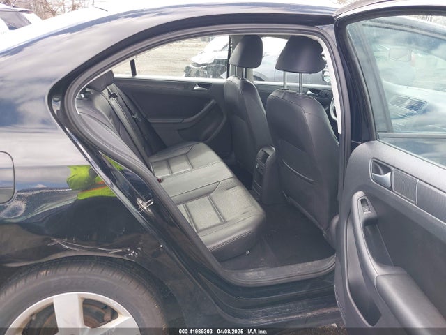 3VWD17AJ5EM376208 Volkswagen Jetta 1.8t Se