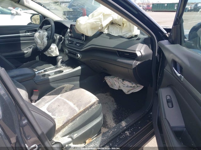 1N4BL4DW4NN311016 Nissan Altima Sv Intelligent Awd